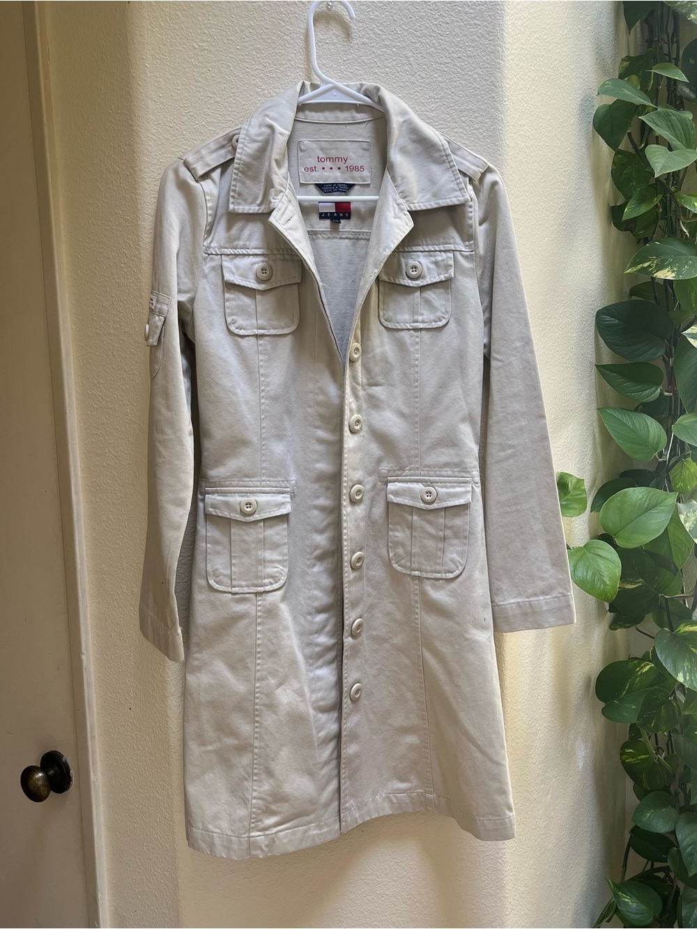 Tommy Hilfiger Cream Button-Front Utility Trench